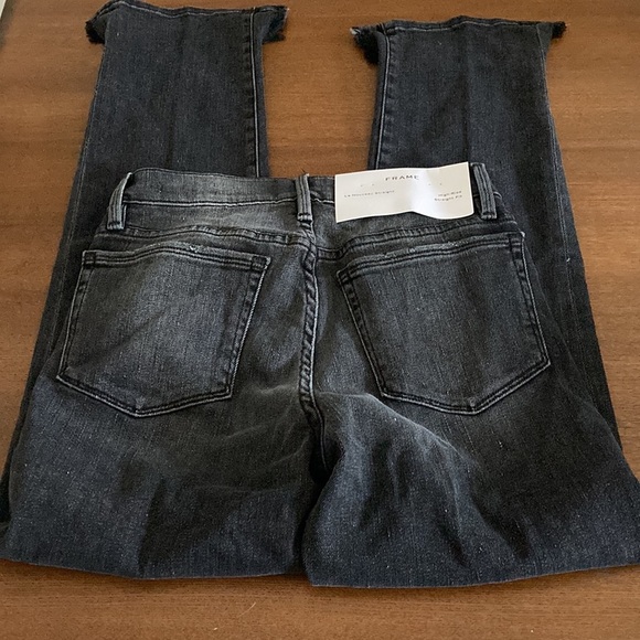 HP 🎉🆕 FRAME Le Nouveau Straight Jeans 🆕 - Picture 5 of 5